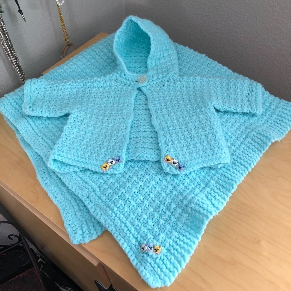 Vintage 60s Handmade Blue Crochet Blanket & Hooded Sweater Flower Embroidery NEW